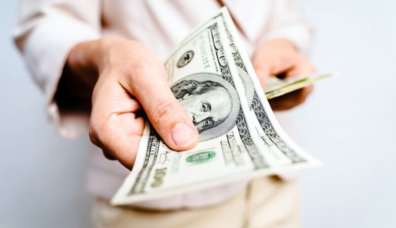 پیشبینی مهم از وضعیت بازار ارز/ آیا روند افزایشی قیمت دلار مهار خواهد شد؟