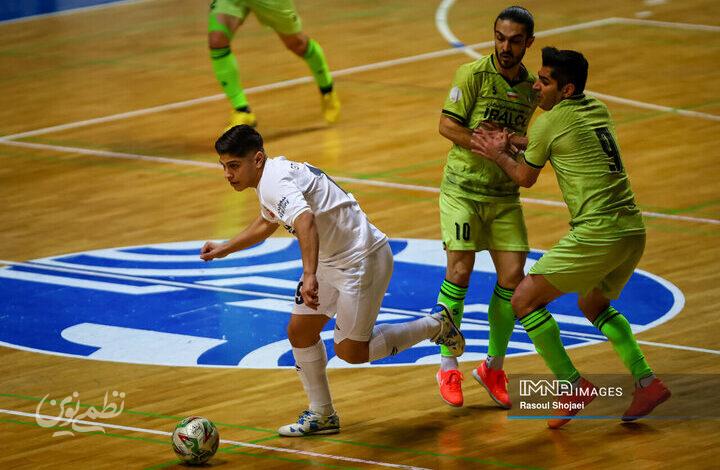 تساوی گیتیپسند و گهرزمین در هفته ۲۱/ آتشبازی مس مقابل نفت شازند