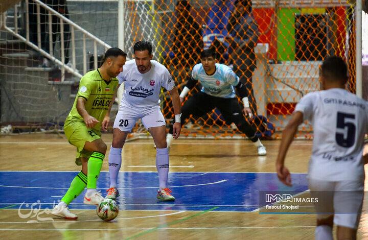 شکست سنایچ مقابل مس سونگون/ گیتیپسند حریف خود را چهارتایی کرد