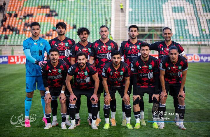 درخواست خیبر برای انتشار مکالمات اتاق VAR/ اعتراض خبیری به داوری بازی با استقلال