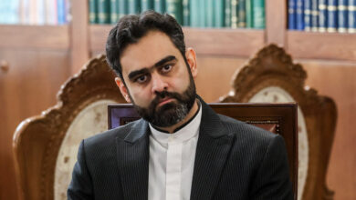 جنجال نطق اخیر ثابتی ادامه دارد؛ این سخنان خطا قابل قبول نیست!