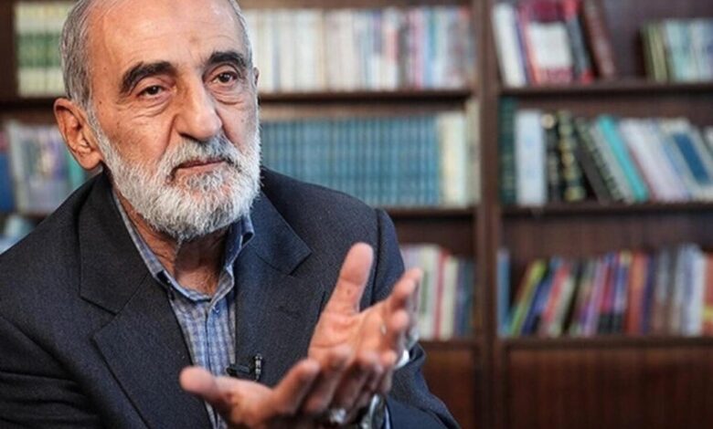 شریعتمداری