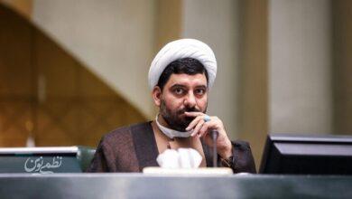 احد آزادی خواه