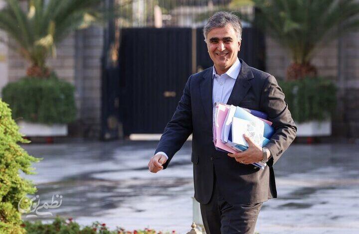 پزشکیان و فرزین