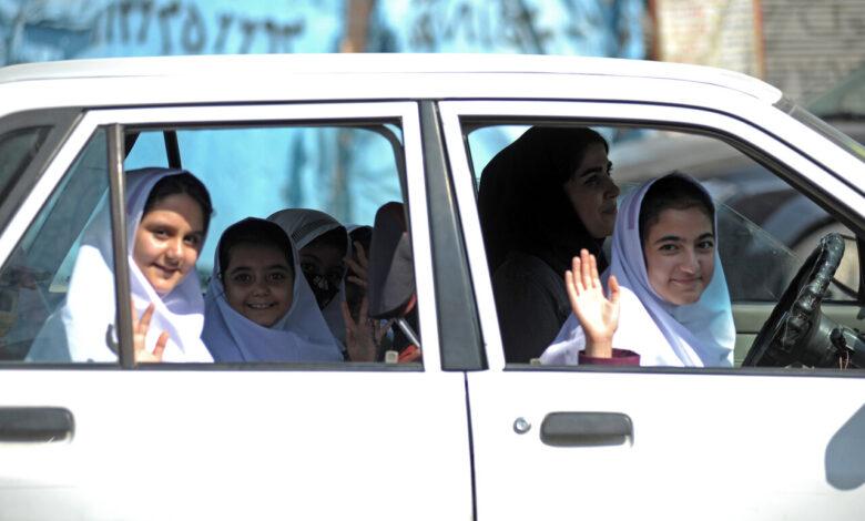 سرویس مدارس