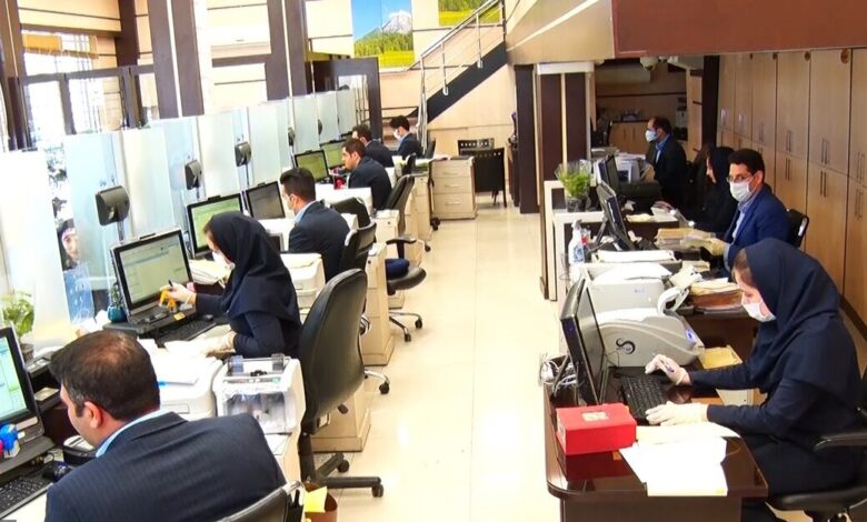 کارمندان دولت