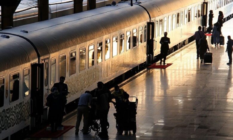 مسافر راه آهن - مسافر قطار - سفر با قطار