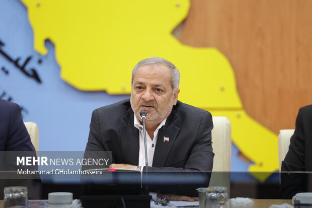 تأکید وزیر آموزش و پرورش بر استفاده نظام‌مند از ظرفیت فرهنگیان پیشکسوت