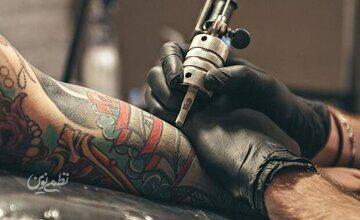 خالکوبی، واکنش بدن به واکسیناسیون را مختل میکند؟