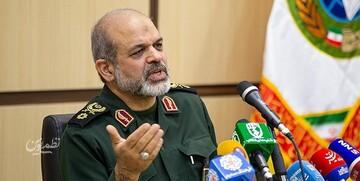 سردار وحیدی: حضرت آقا فرمودند باید کاری کنیم که دشمن خیال تهدید کردن هم نکند/ باید به این بازدارندگی برسیم/اظهارات آمریکاییها ما را نمیترساند