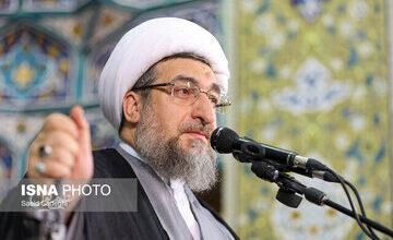 امام جمعه تبریز لباس رزم بر تن کرد + تصویر