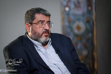 ادعای کارشناس نزدیک به سعید جلیلی درباره ارتباط افزایش نرخ ارز با سفر نتانیاهو به آمریکا/ تصمیمگیر نهایی برای غرب آسیا، نتانیاهو است