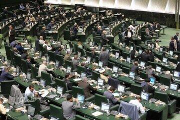 نماینده سبزوار: توقیف اموال سلبریتیها کاملا قانونی است/ دست قاضی برای اعلامنظر باز است