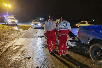عملیات امدادی هلال احمر در ۱۴ استان کشور/ اسکان اضطراری ۹۴ نفر و رهاسازی ۵۷۰ خودرو در برف