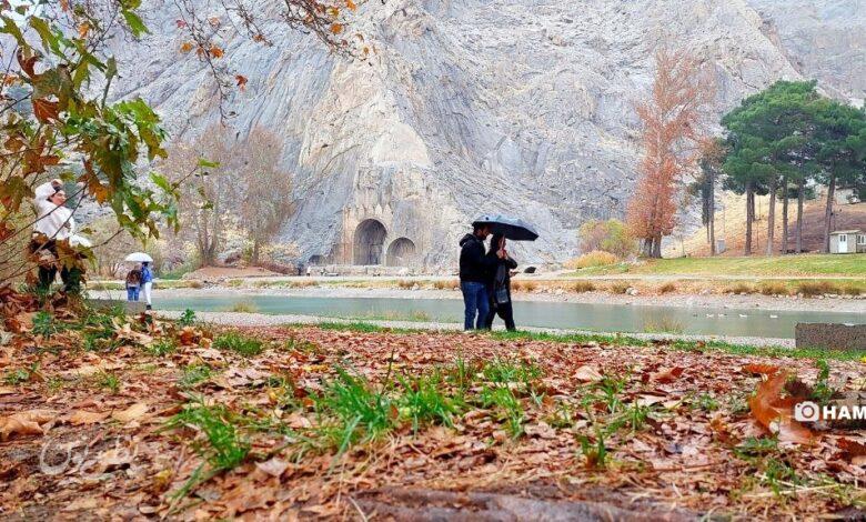طاق بستان باراني