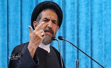 امام جمعه موقت تهران در مراسم چهلم جانباختگان حوادث دیماه؛ مسئولان همواره در معرض خطر «هوای نفس» و «دلبستگی به قدرت» قرار دارند
