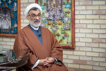 دبیر شورای عالی انقلاب فرهنگی: گاهی اوقات برخی جوانان میگویند به کافی شاپ برویم و قهوه ای مهمان ما باش