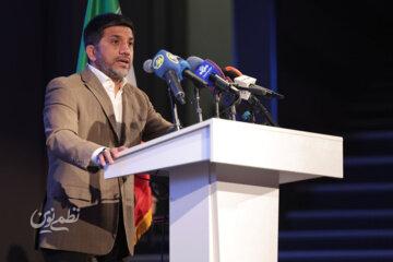 علیرضا دبیر