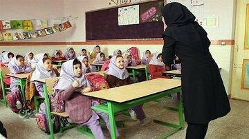 زمان پرداخت حقوق فرهنگیان تغییر می‌کند؟