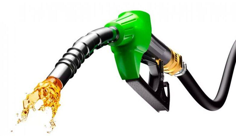 سهمیههای بنزین با نرخهای ۱۵۰۰ و ۳۰۰۰ تومان بدون تغییر حفظ خواهد شد