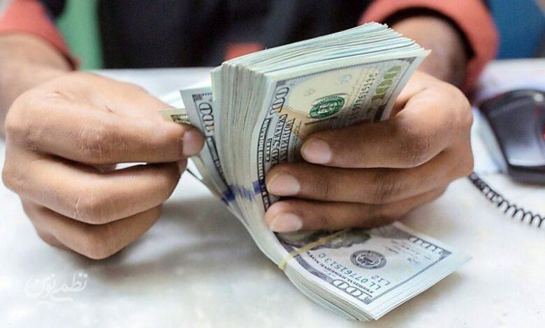 فروش ۲۰ میلیون از بسته ۵۰۰ میلیون دلاری بانک مرکزی