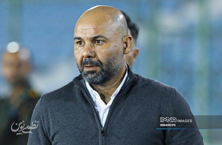 بازیکنان استقلال حرفهای هستند/ اگر هوادار را از فوتبال بگیرید، چشمه آن خشک میشود