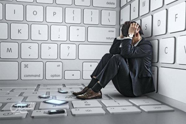 عوارض استفاده افراطی از فضای مجازی شما را وحشتزده میکند