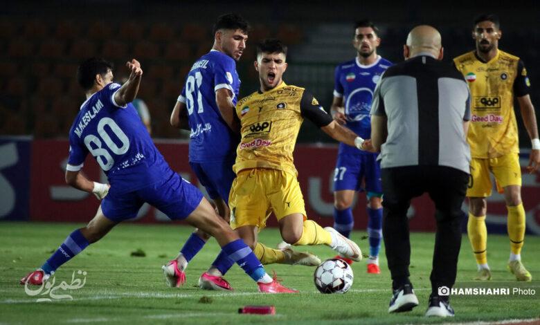 تصاویر بازی استقلال 2 - 0 سپاهان