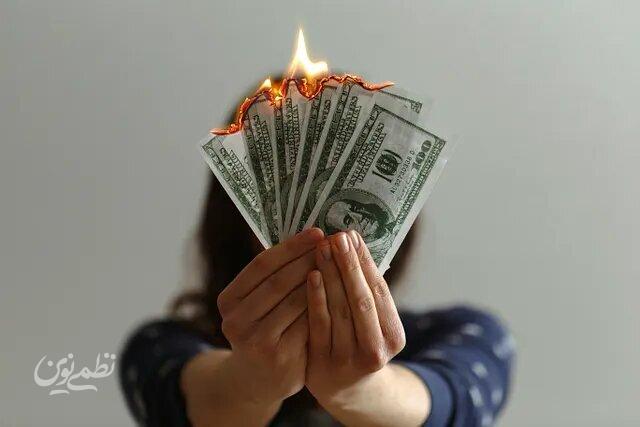 چه عادت هایی پول را هدر می‌دهد؟