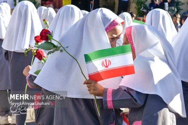 کاظمی:تعطیلی احتمالی مدارس بر اساس شرایط هر منطقه تعیین میشود